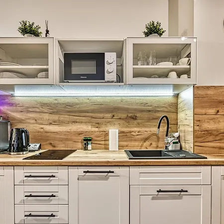 A5 Z Basenem, Sauna, Jacuzzi, Silownia - 5d